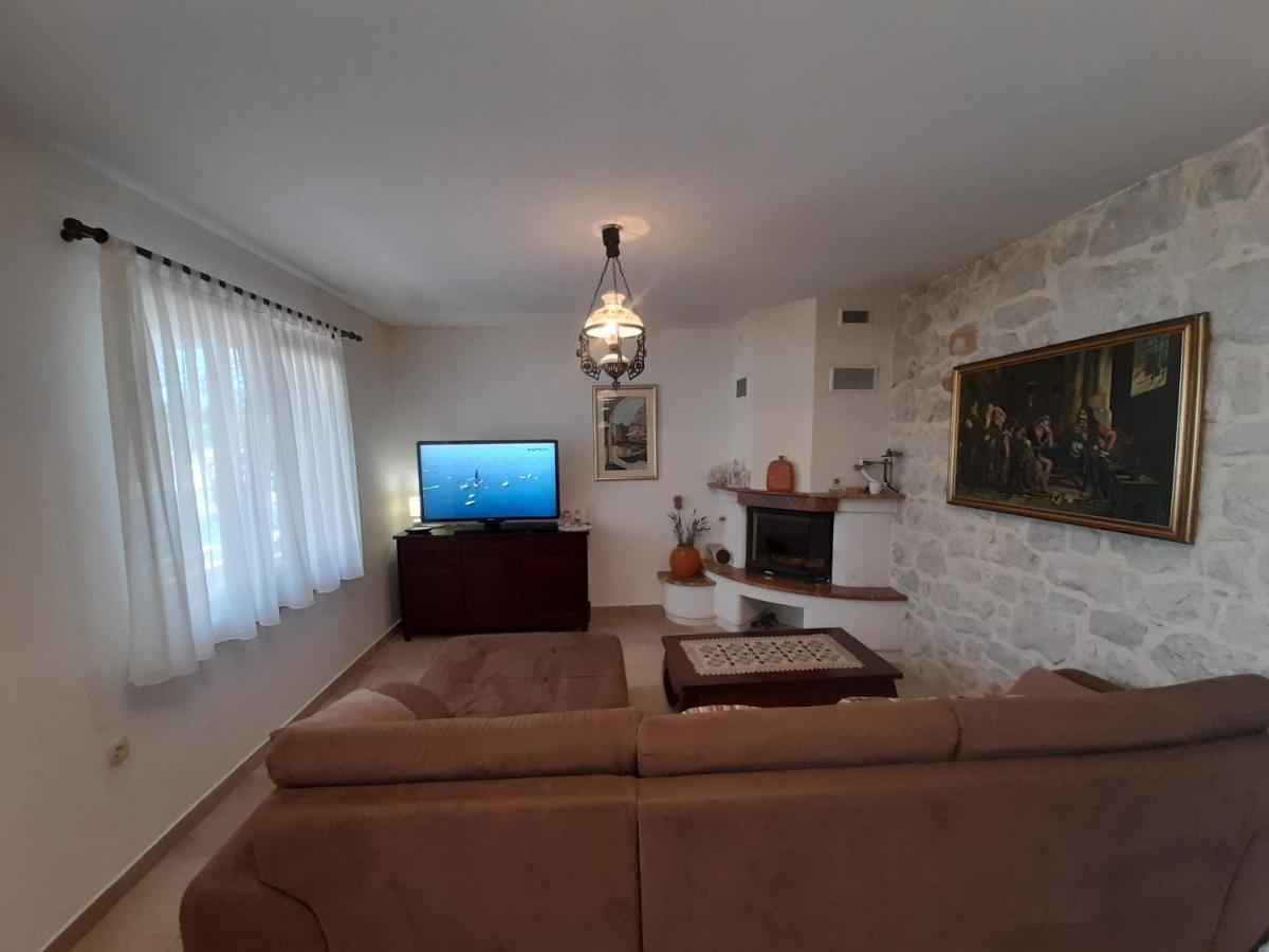 Villa Jaz Селине Екстериор снимка