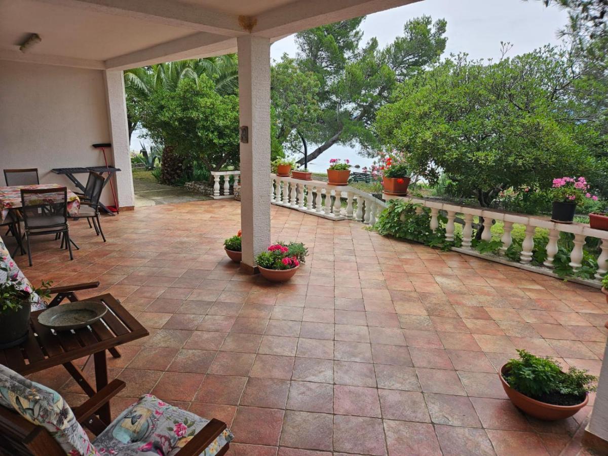 Villa Jaz Селине Екстериор снимка