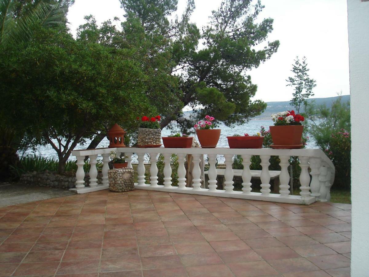 Villa Jaz Селине Екстериор снимка