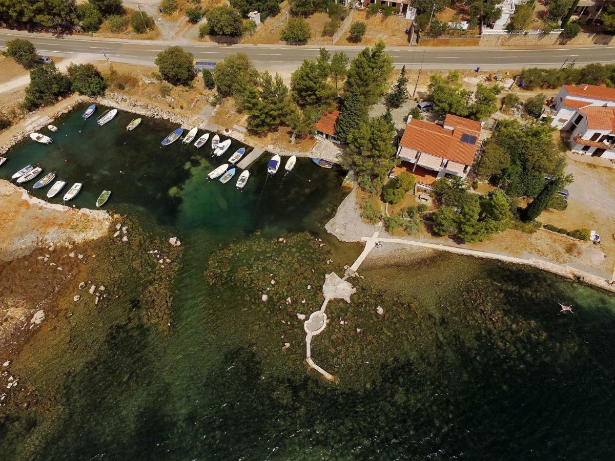 Villa Jaz Селине Екстериор снимка