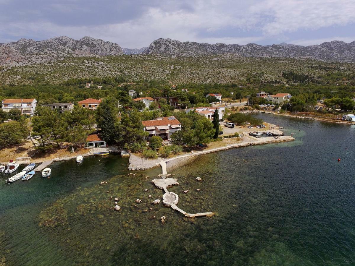 Villa Jaz Селине Екстериор снимка